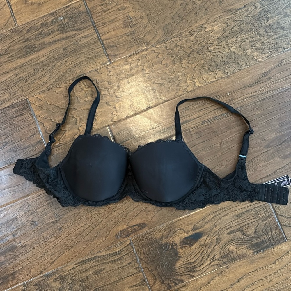 Victoria’s Secret Black Dream Angels Bra